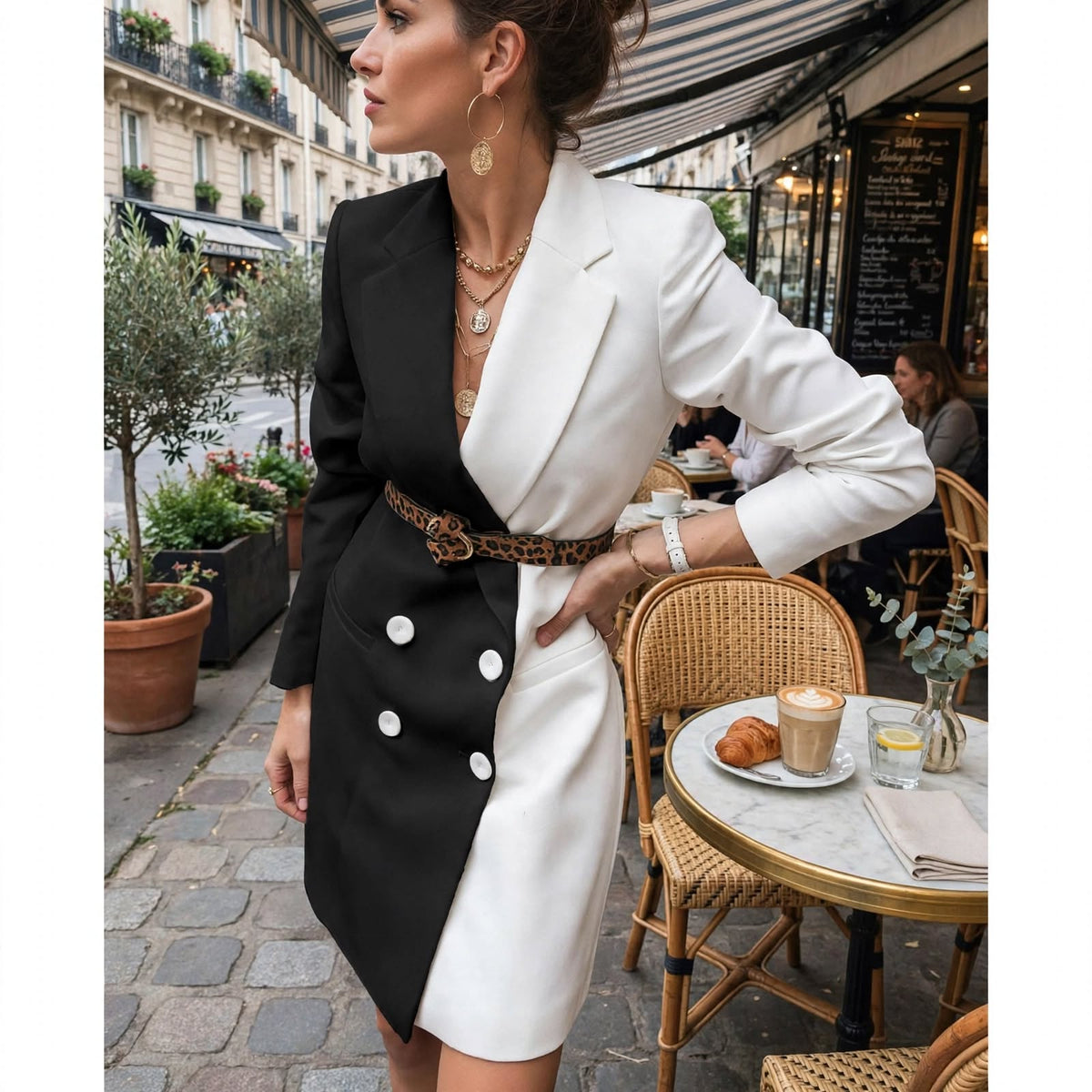 Robe Blazer Bicolore Signature - L'Élégance Contrastée
