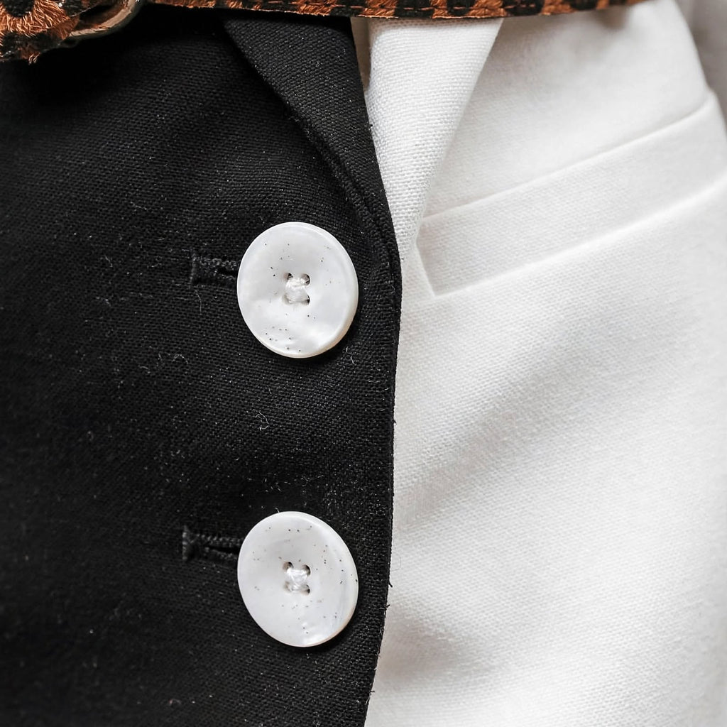 Robe Blazer Bicolore Signature - L'Élégance Contrastée