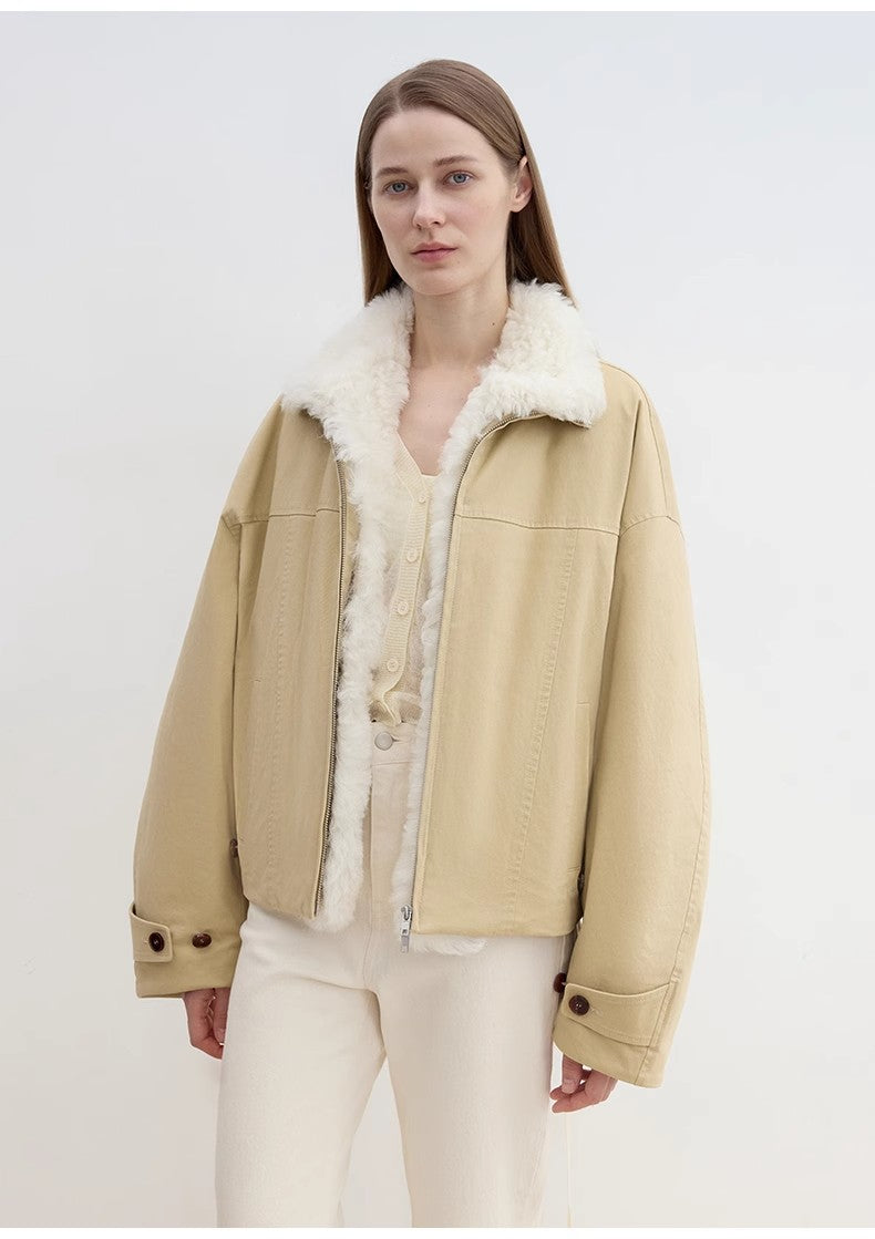 Parka courte en duvet « Rebellious Escape » avec col en fourrure amovible – Chaude et élégante-4