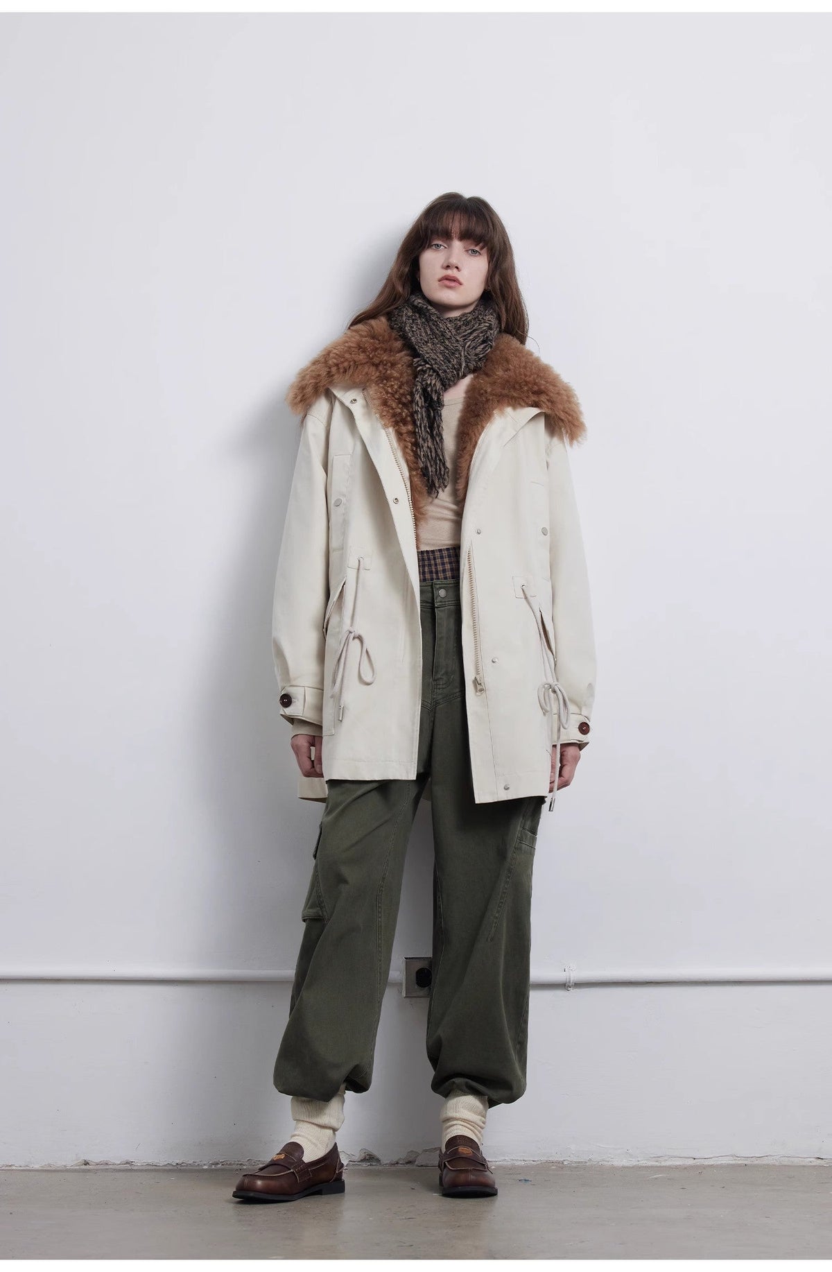 Parka mi-longue en duvet « Green Mile Miracle » à cordon de serrage et coupe ample-4