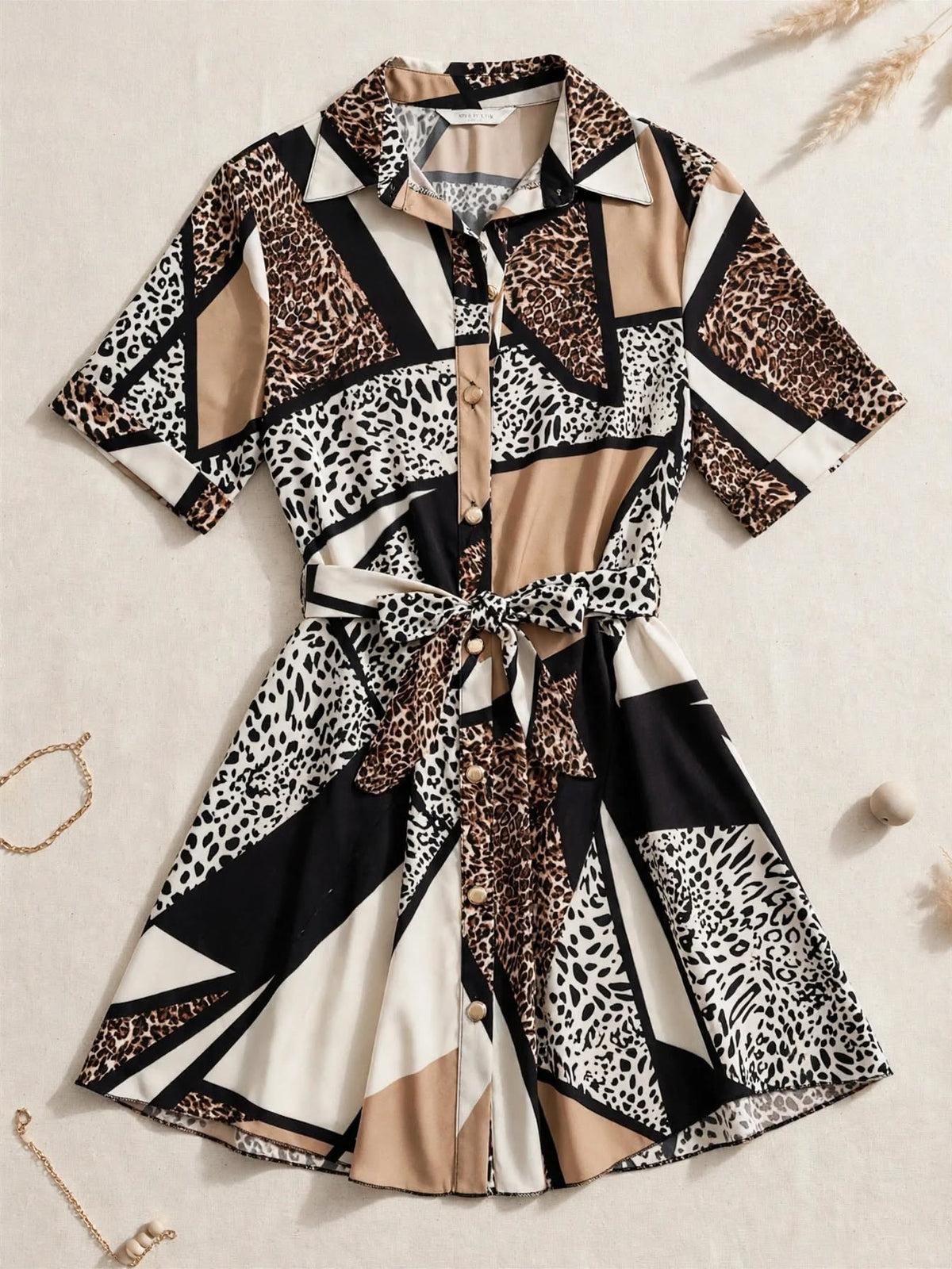 Robe Chemise Sophistiquée « Wild Elegance » - Imprimé Léopard Abstrait