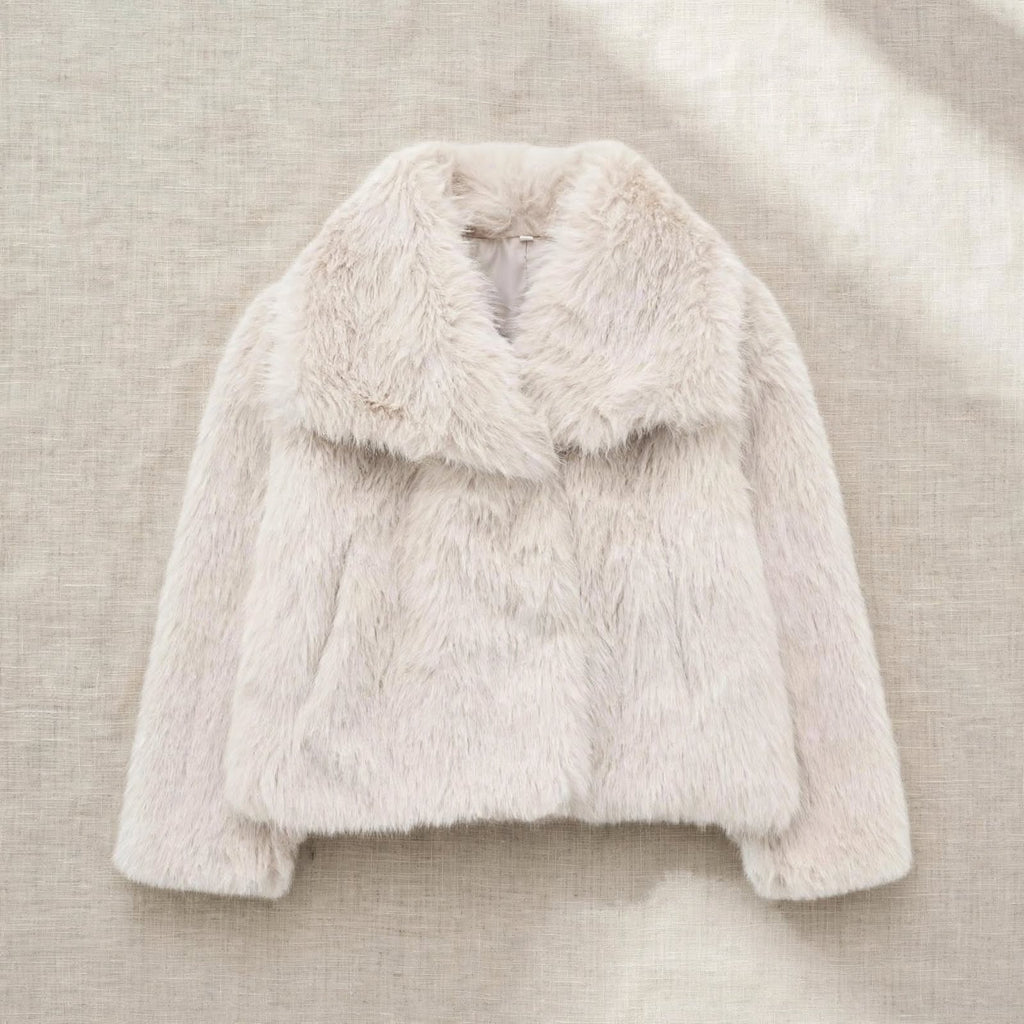 Veste en Fausse Fourrure « Aura » – Élégance Douceur Absolue