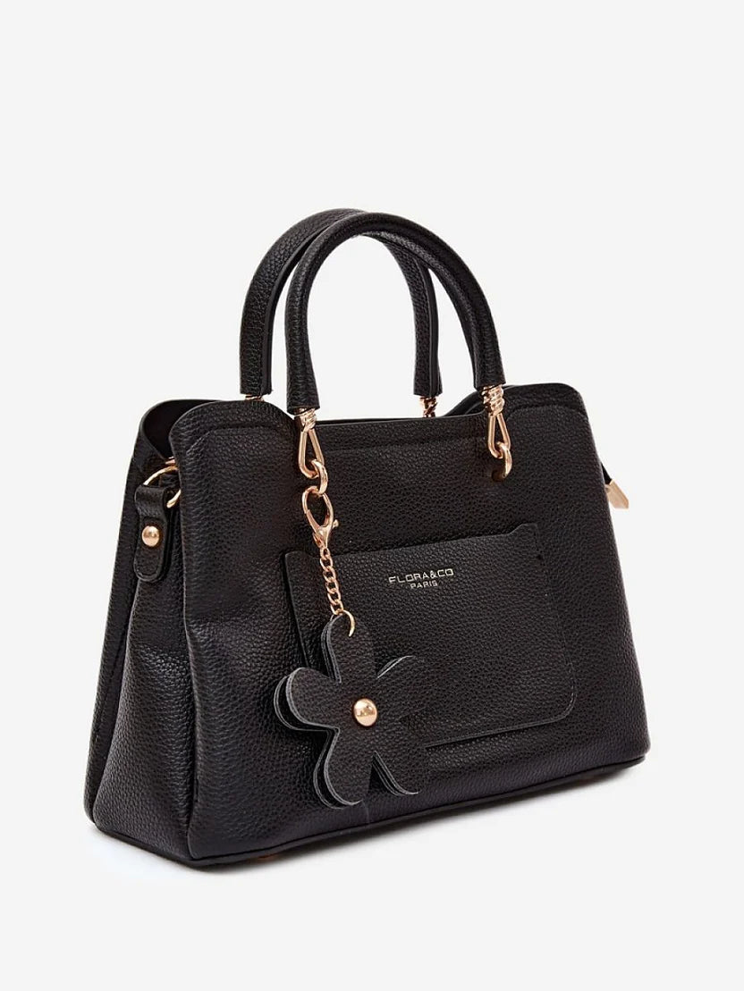 FLEUR - Handtasche 230375 Schwarz genarbt - Abnehmbarer Blumenanhänger - Schulterriemen