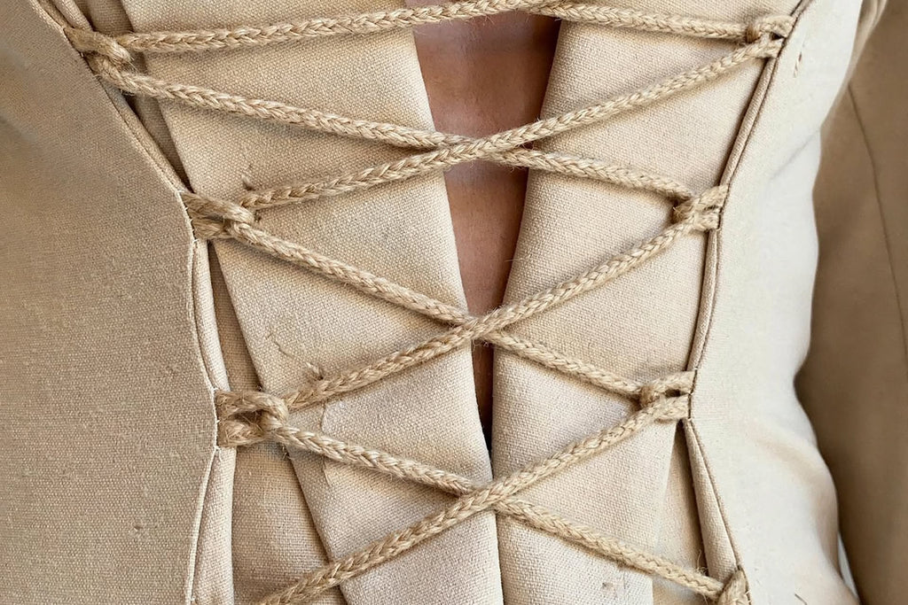 Blazer Cintré à Laçage Signature - Beige Éclat