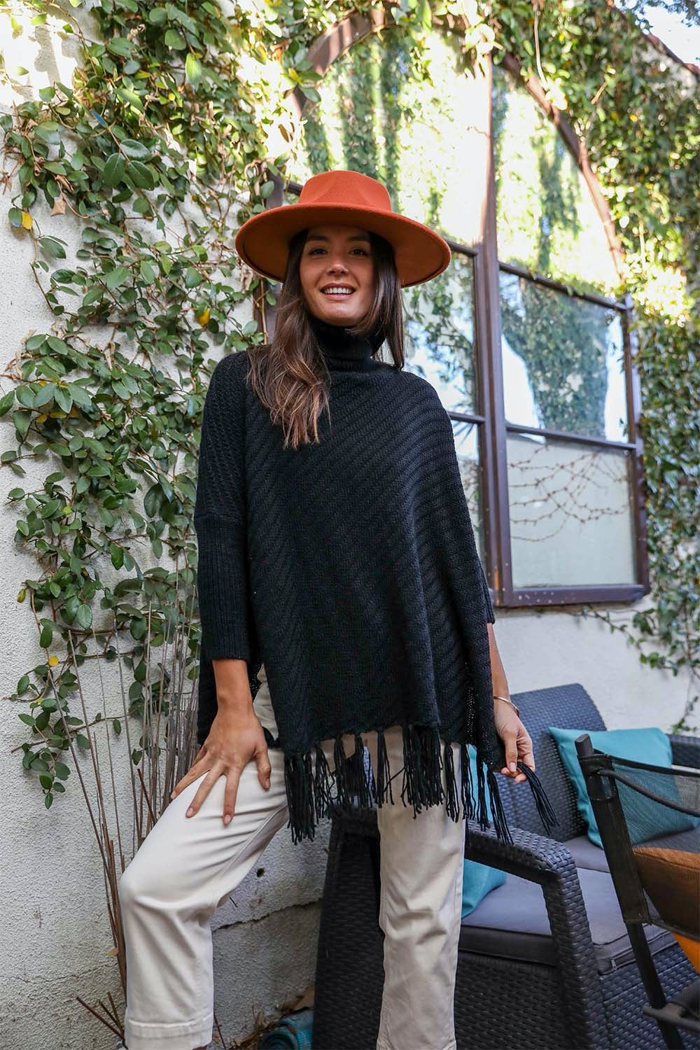 Poncho à col roulé pour temps de pull