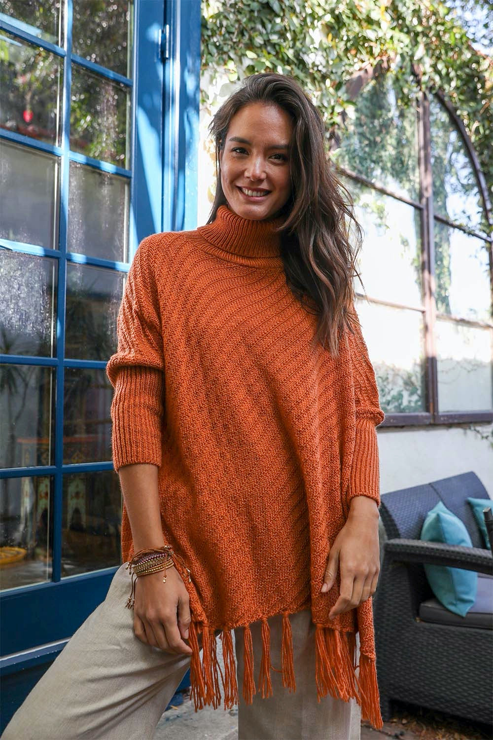 Poncho à col roulé pour temps de pull
